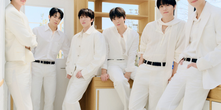 Special Album『About Love』Japan Edition【CD】