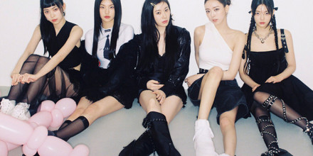 ITZY - GOLD