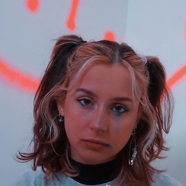 EM