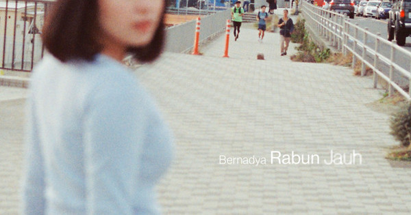 Bernadya - Rabun Jauh