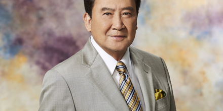 里見浩太朗