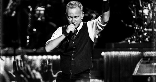 brucespringsteen.lnk.to