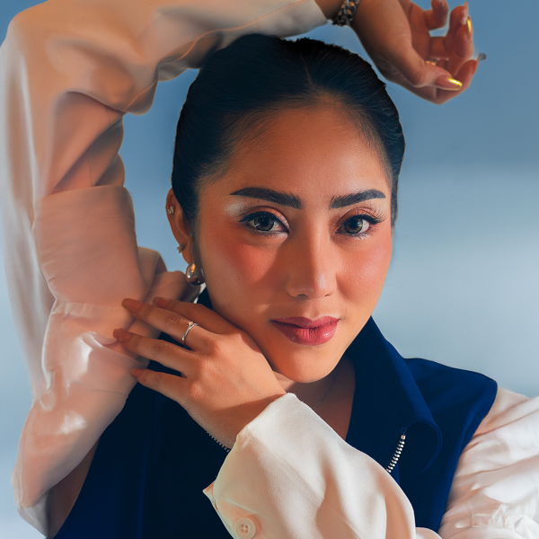 Natalie Devi Official