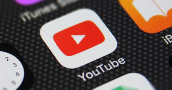 YouTube Shorts will start adding watermarks to avert sharing – TechCrunch