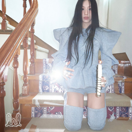 Twice Chaeyoung LIL FANTASY VOL.1 サイン CD CHAEYOUNG (TWICE) - LIL FANTASY vol.1[Sparkle ver.] - Amazon